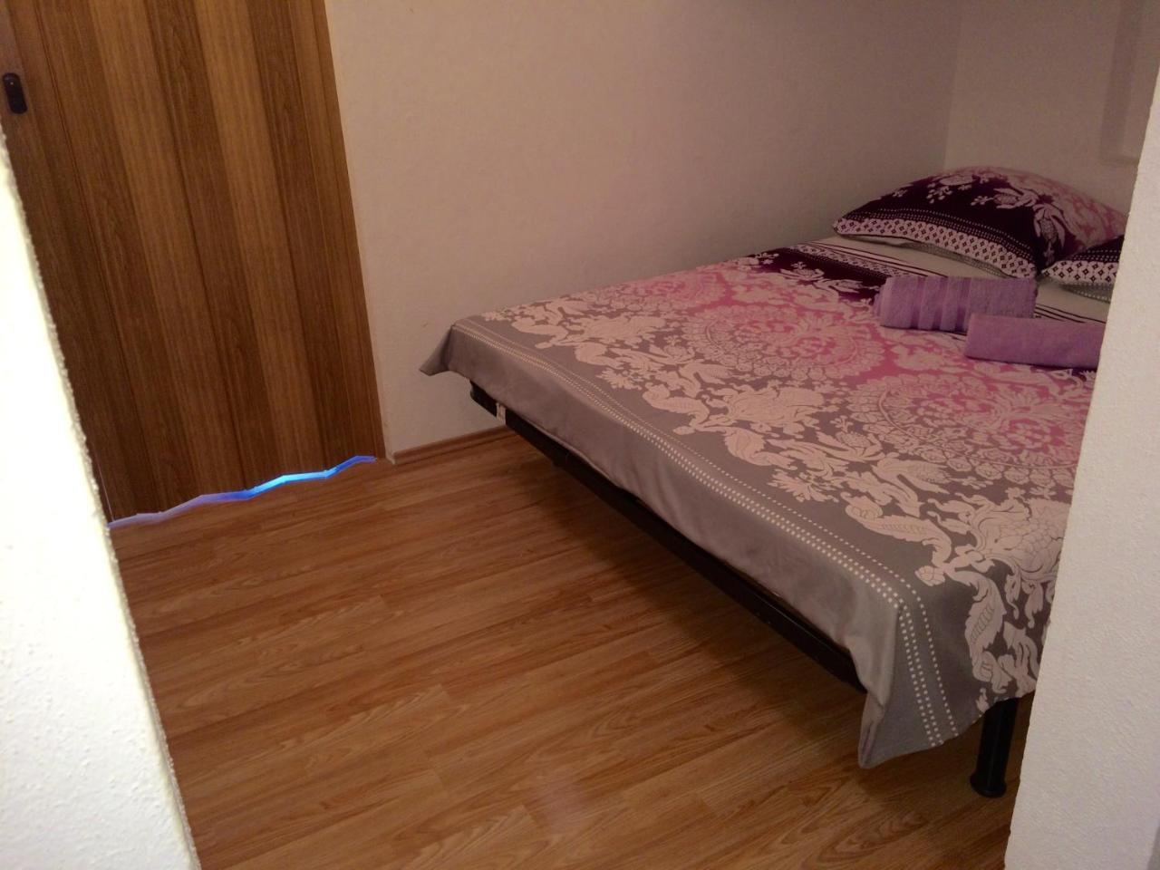Apartmani Vesa Primošten Buitenkant foto
